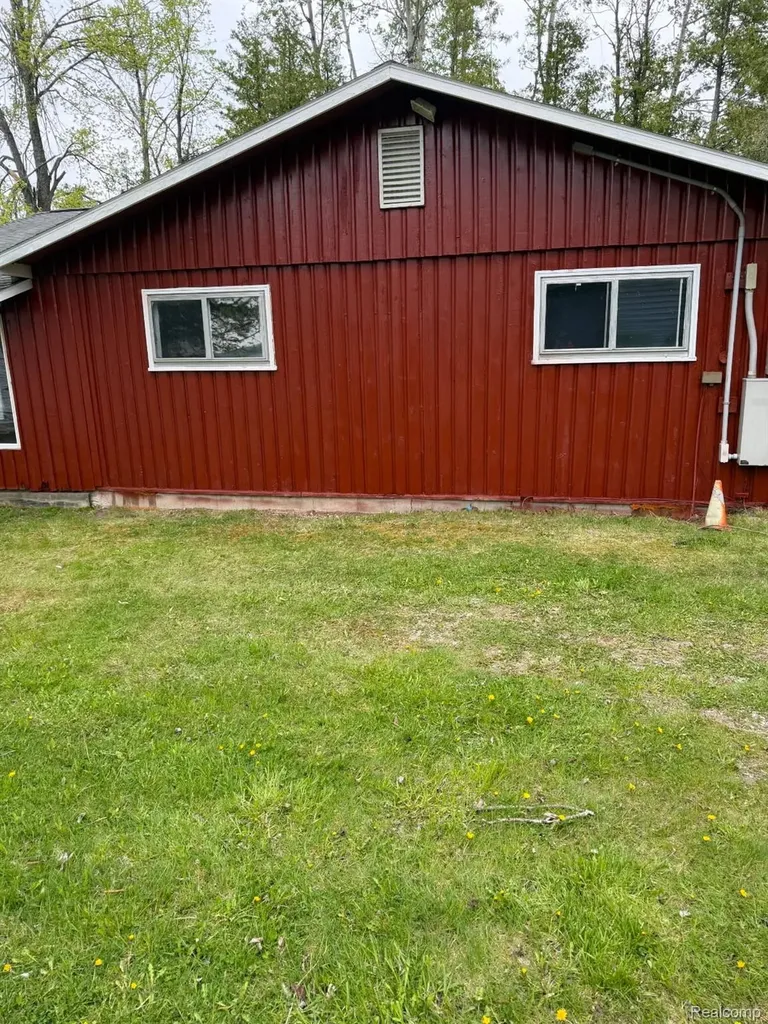 5136 Hardwood Trail Alcona Township MI 49747
