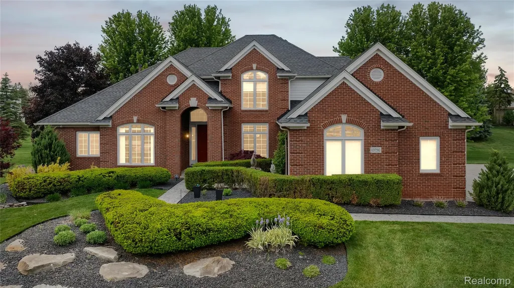 13750 Embers Court Plymouth Charter Township MI 48170