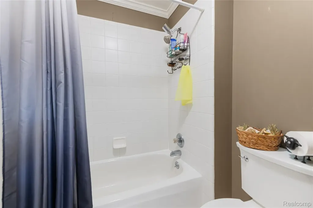 13750 Embers Court Plymouth Charter Township MI 48170
