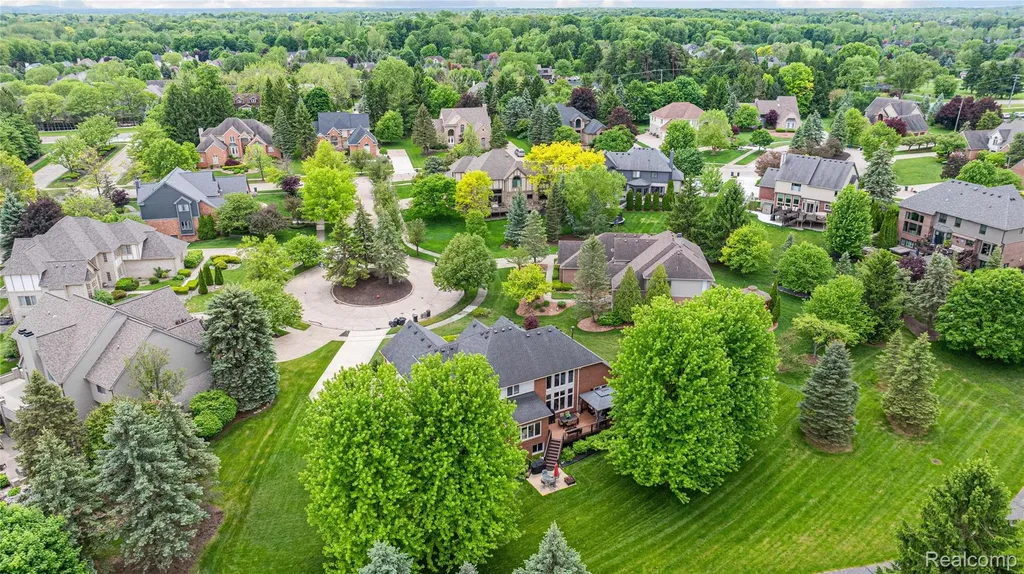 13750 Embers Court Plymouth Charter Township MI 48170