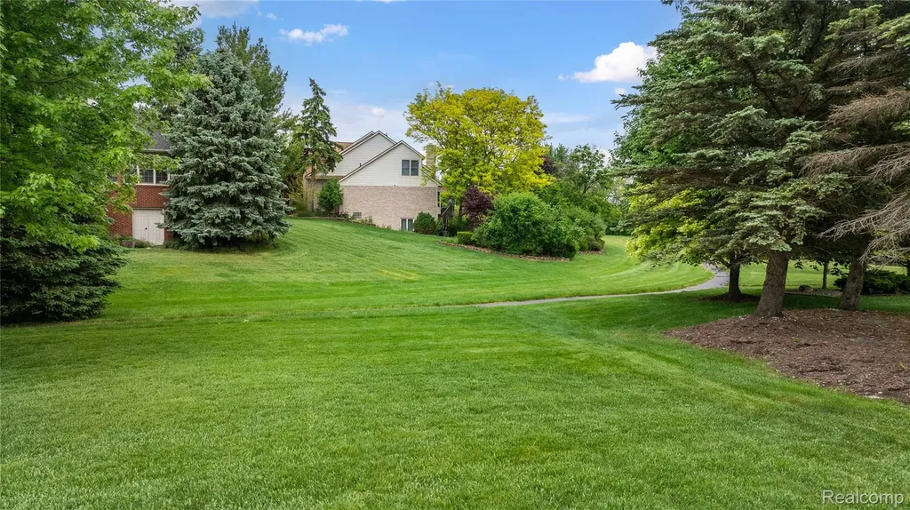 13750 Embers Court Plymouth Charter Township MI 48170
