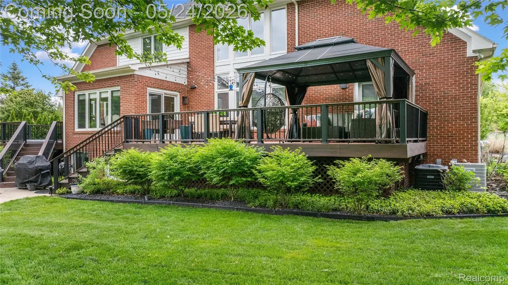 13750 Embers Court Plymouth Charter Township MI 48170