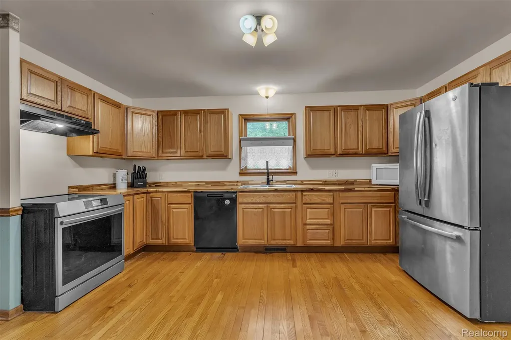 1345 Ives Road Vevay Township MI 48854