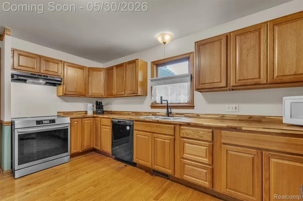 1345 Ives Road Vevay Township MI 48854