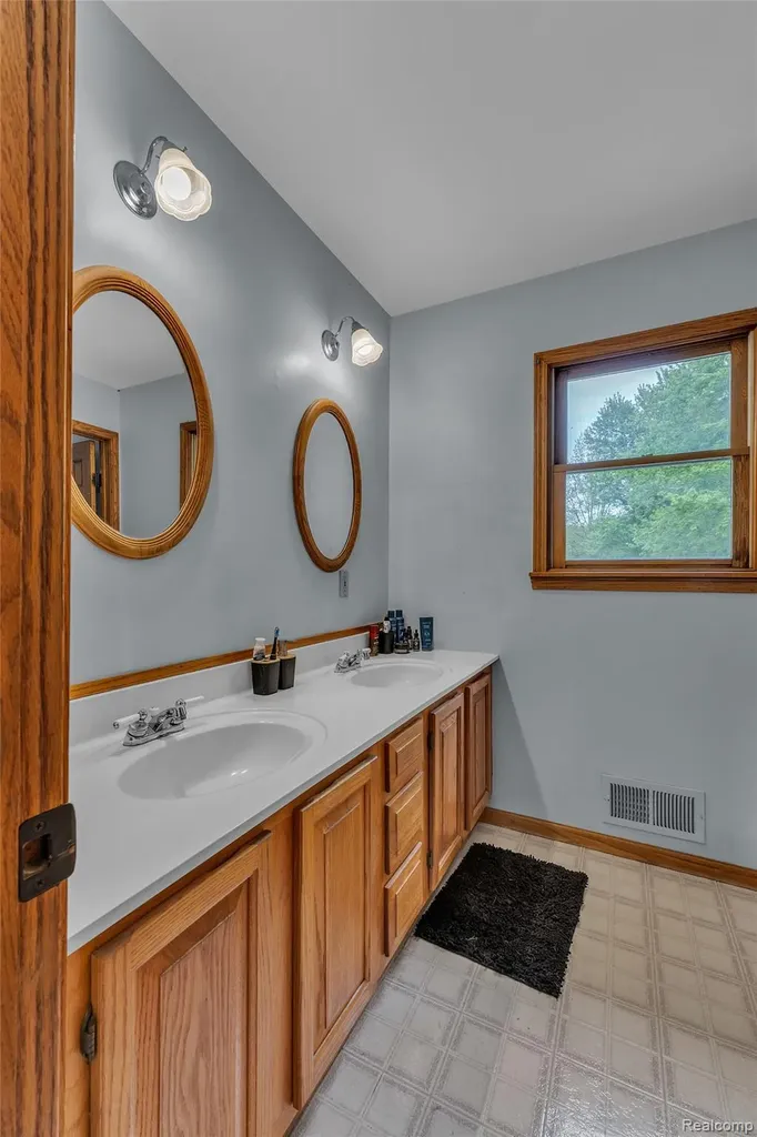 1345 Ives Road Vevay Township MI 48854