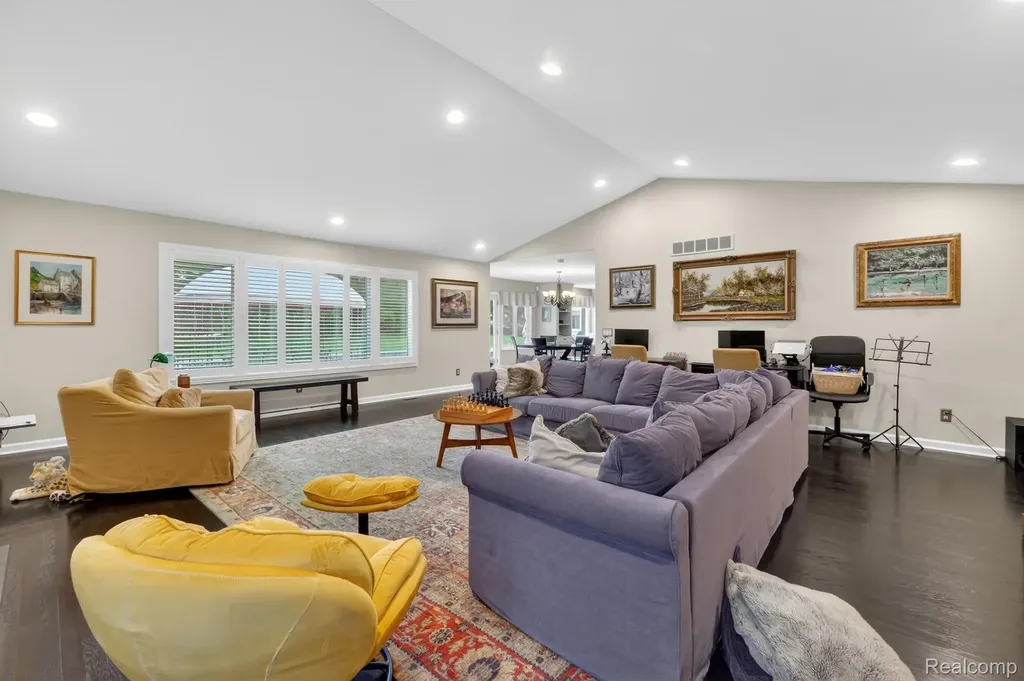 3952 Cottontail Lane Bloomfield Hills City MI 48301