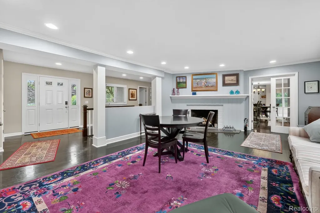 3952 Cottontail Lane Bloomfield Hills City MI 48301
