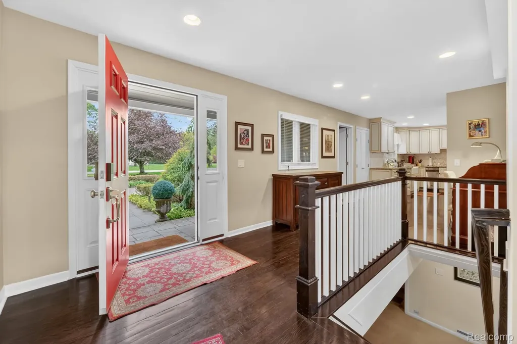 3952 Cottontail Lane Bloomfield Hills City MI 48301