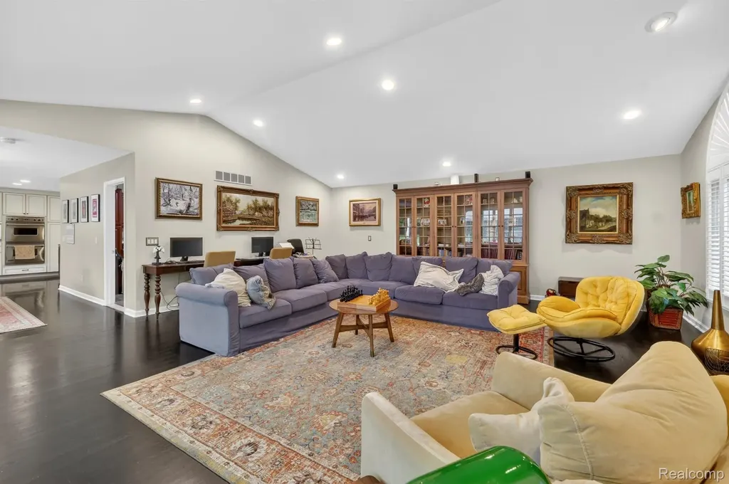 3952 Cottontail Lane Bloomfield Hills City MI 48301