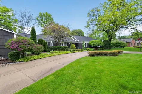 3952 Cottontail Lane Bloomfield Hills City MI 48301
