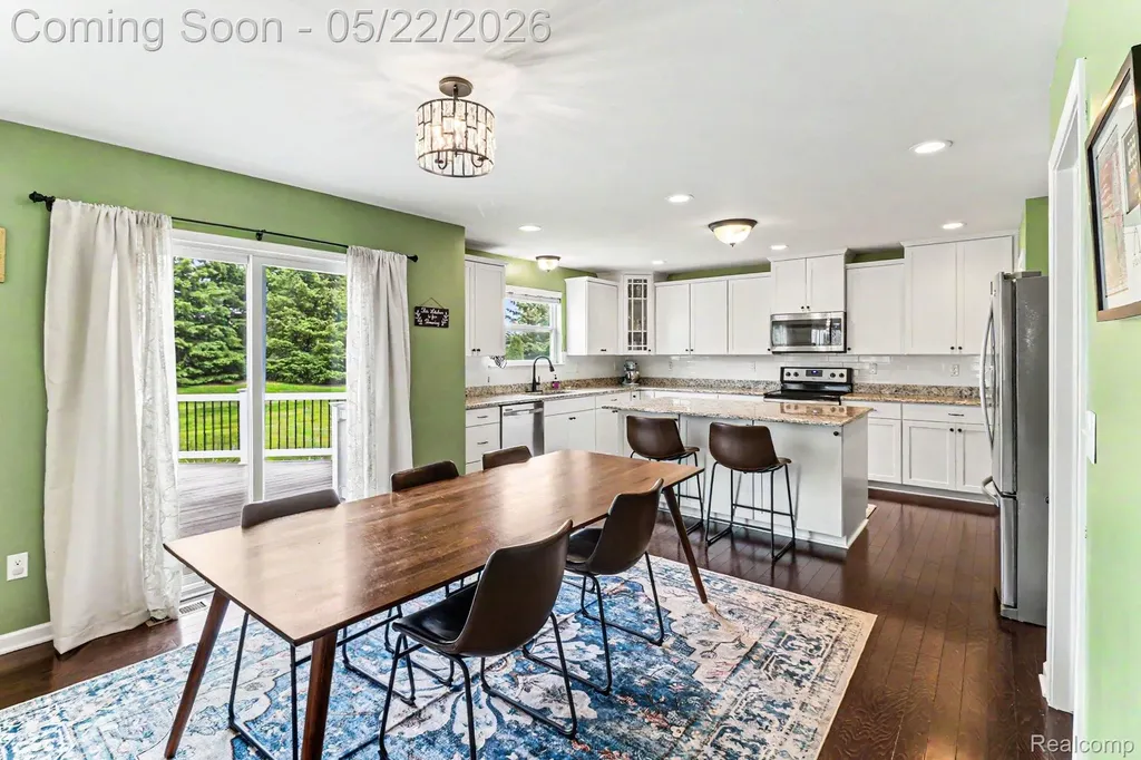 7558 Abigail Drive Superior Charter Township MI 48198