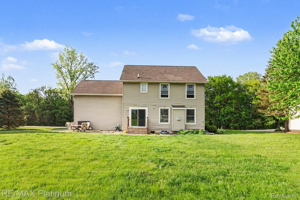 9731 Fountain Lane Handy Township MI 48836