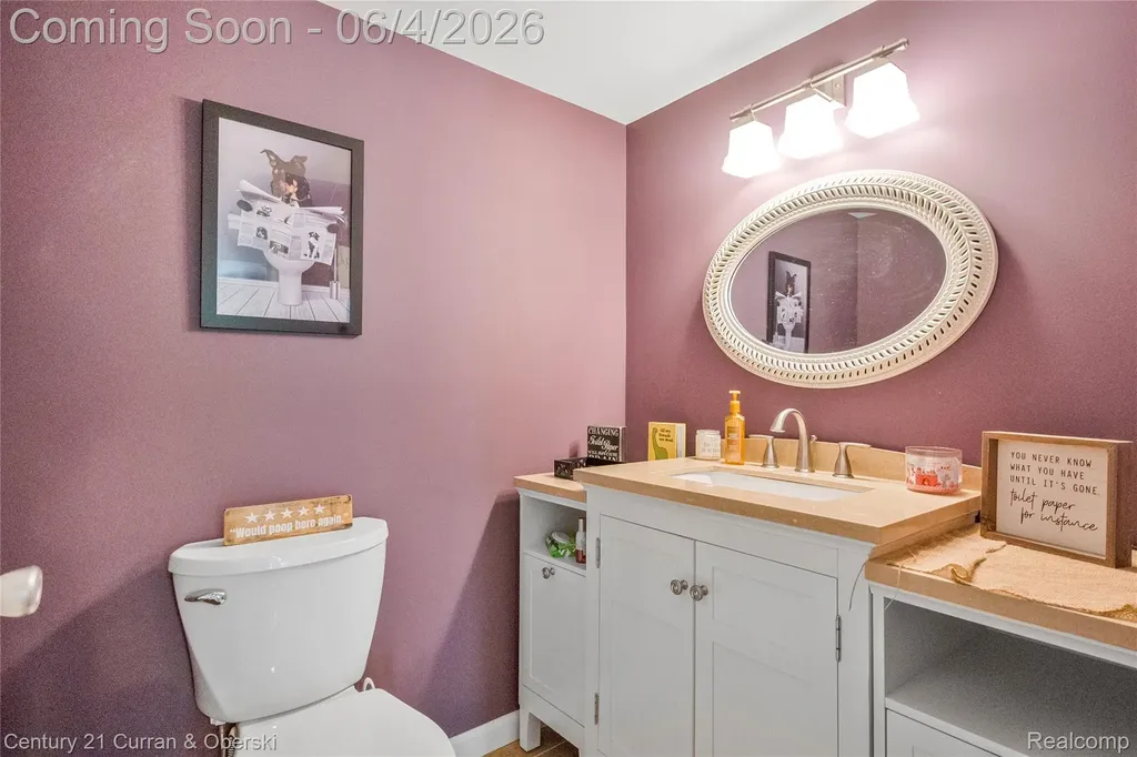 25670 Meadow Court Lyon Charter Township MI 48178