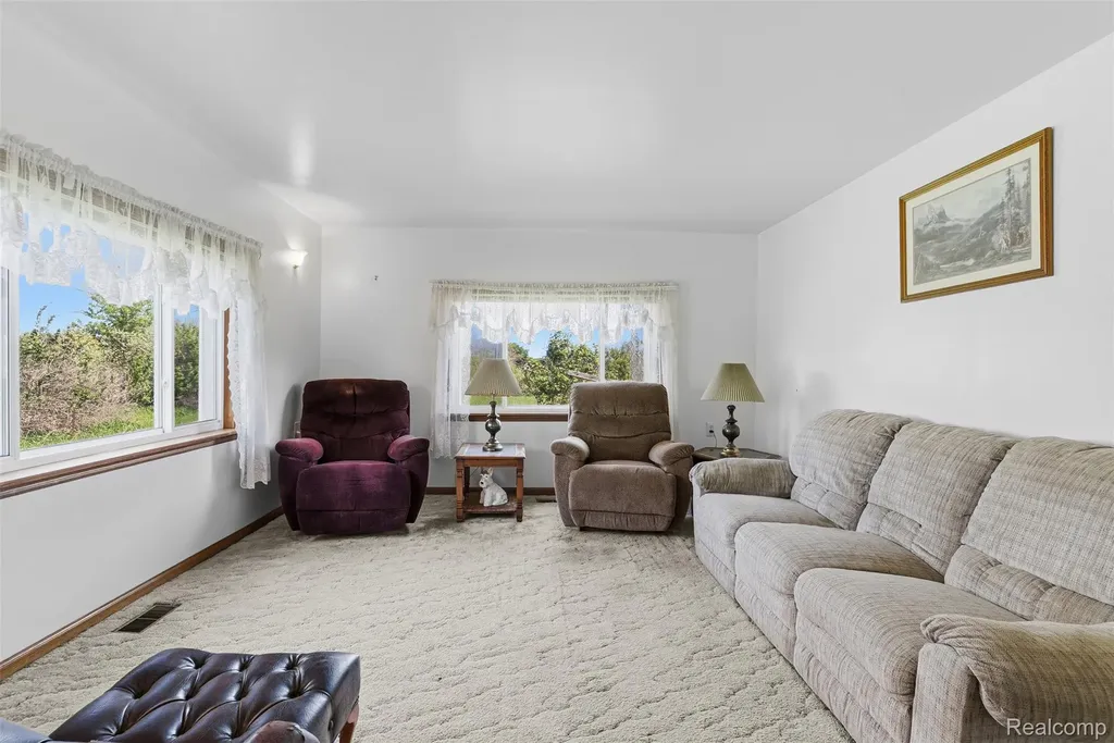 1145 S Washburn Road Elba Township MI 48423