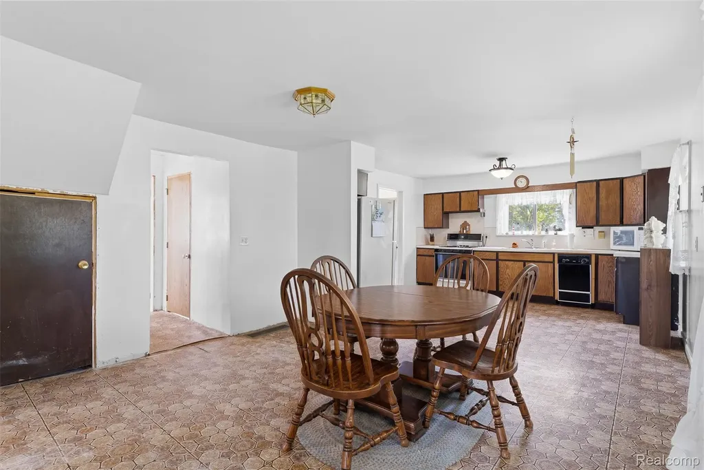 1145 S Washburn Road Elba Township MI 48423