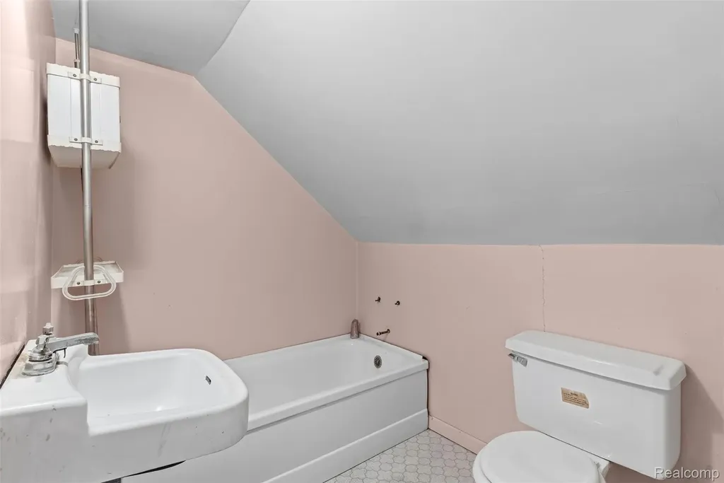 1145 S Washburn Road Elba Township MI 48423