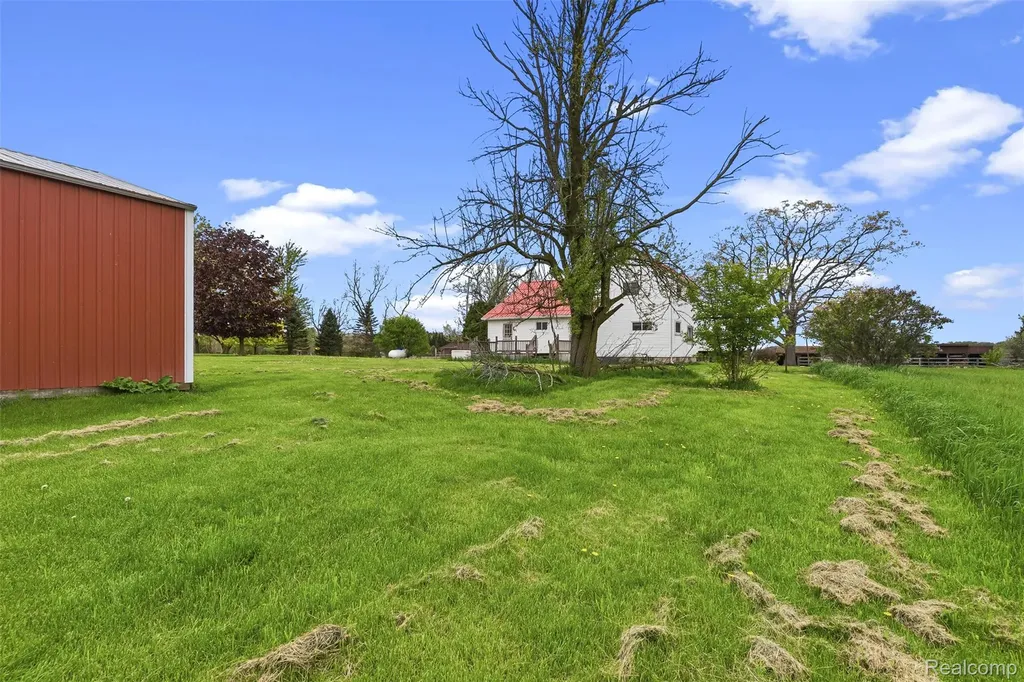 1145 S Washburn Road Elba Township MI 48423