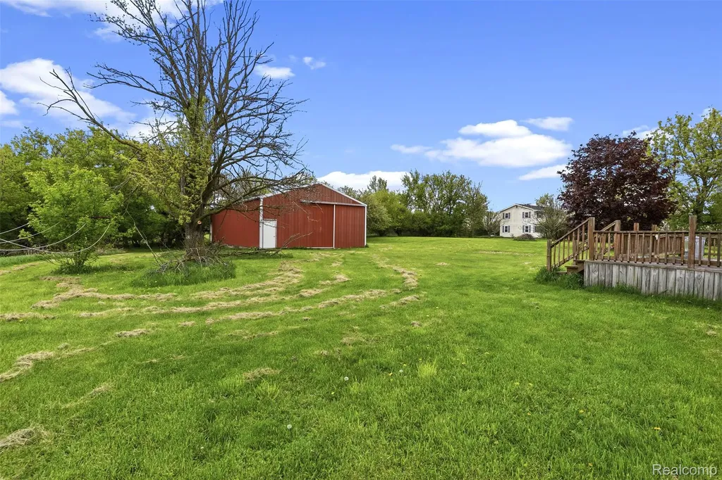 1145 S Washburn Road Elba Township MI 48423