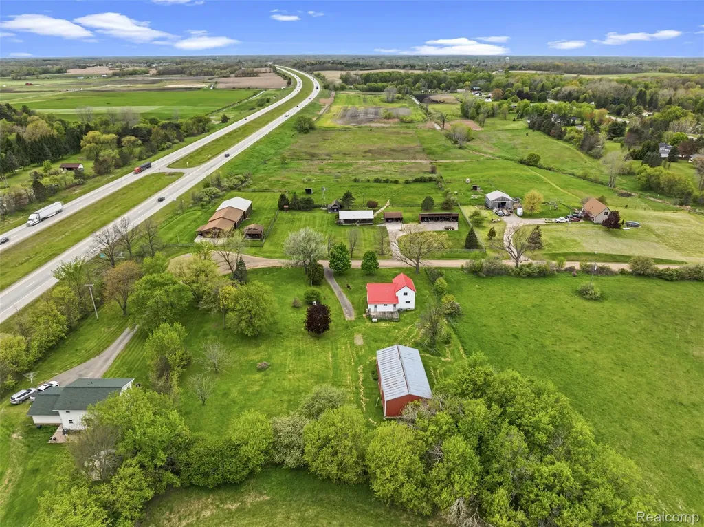 1145 S Washburn Road Elba Township MI 48423