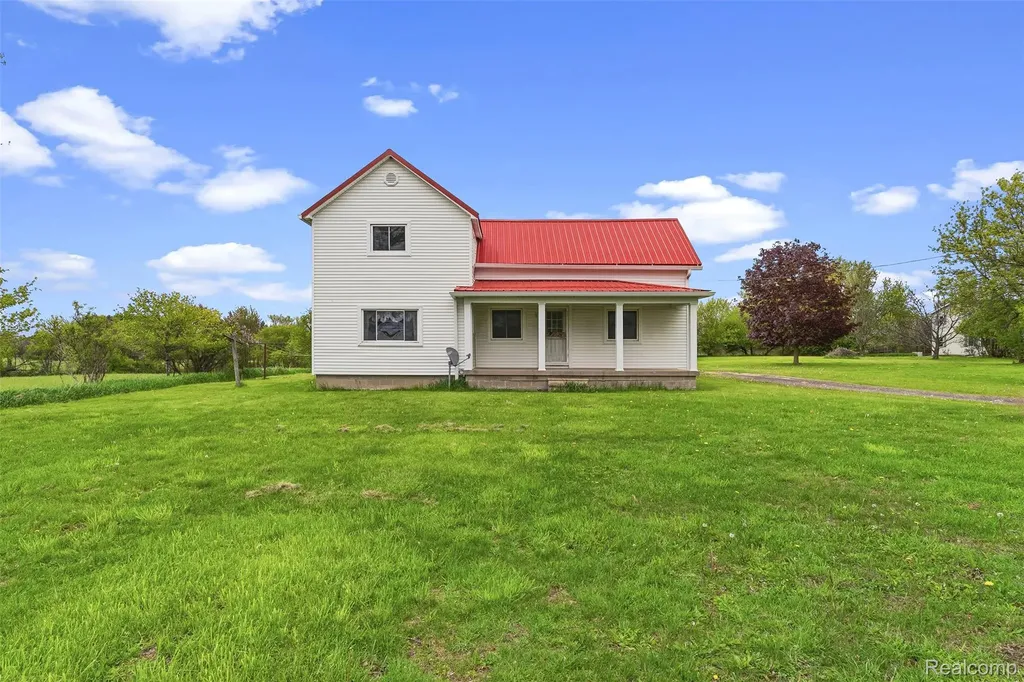 1145 S Washburn Road Elba Township MI 48423