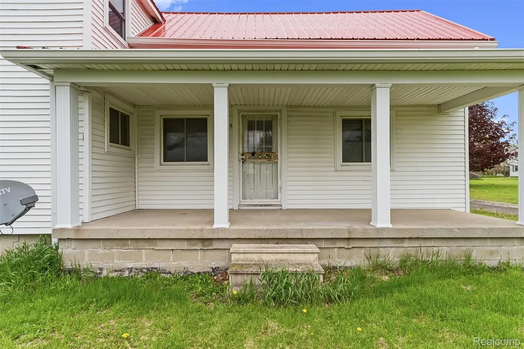 1145 S Washburn Road Elba Township MI 48423