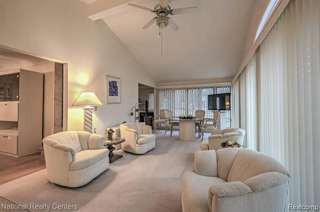 3453 Ormond Road White Lake Charter Township MI 48383
