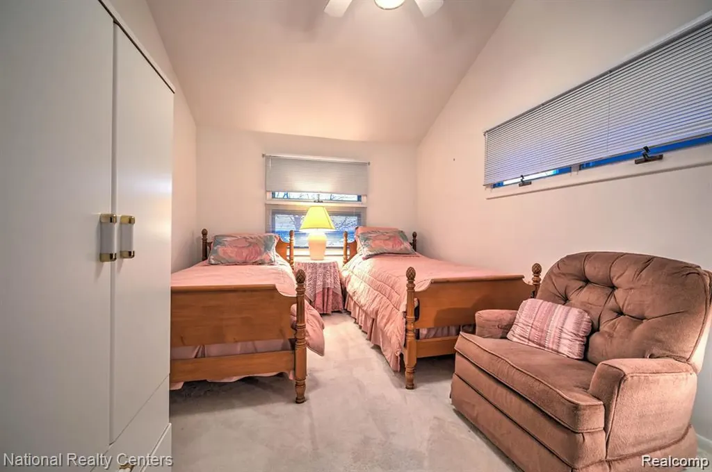 3453 Ormond Road White Lake Charter Township MI 48383