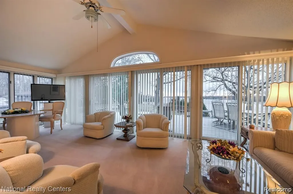 3453 Ormond Road White Lake Charter Township MI 48383
