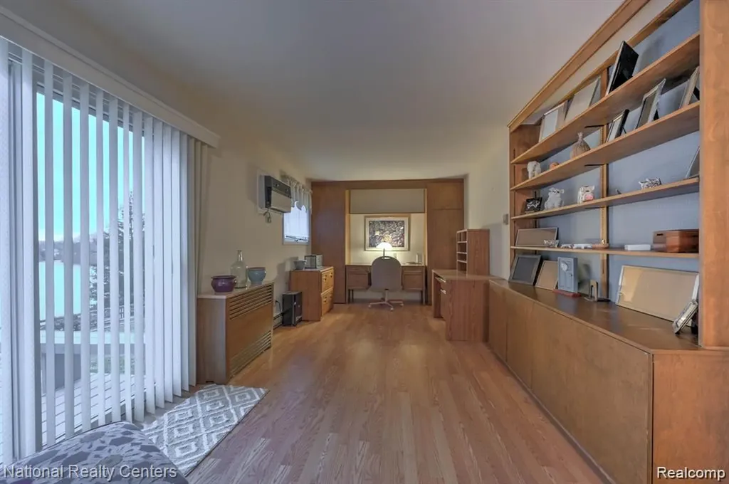 3453 Ormond Road White Lake Charter Township MI 48383