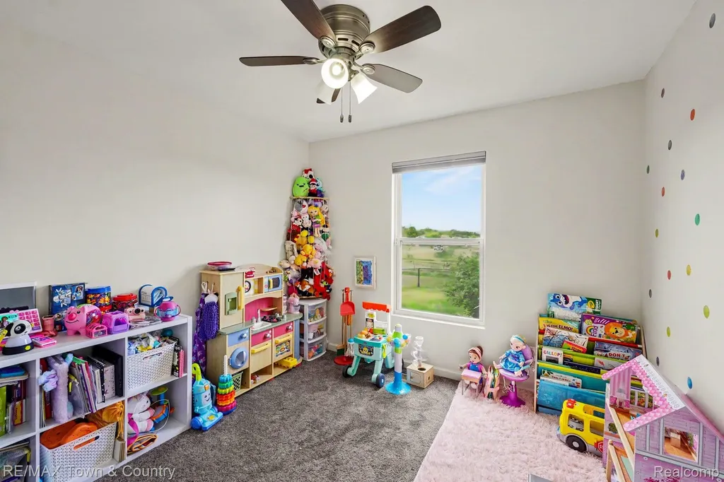 3253 Pine Run Drive Clayton Charter Township MI 48473