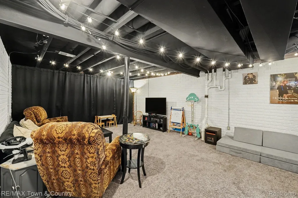 3253 Pine Run Drive Clayton Charter Township MI 48473