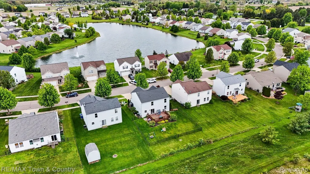 3253 Pine Run Drive Clayton Charter Township MI 48473