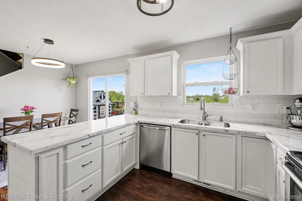 3253 Pine Run Drive Clayton Charter Township MI 48473