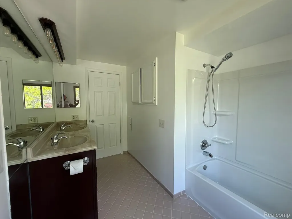 45429 Brunswick Drive Canton Charter Township MI 48187