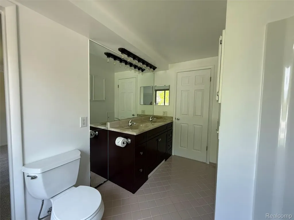 45429 Brunswick Drive Canton Charter Township MI 48187