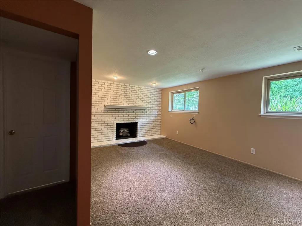 45429 Brunswick Drive Canton Charter Township MI 48187