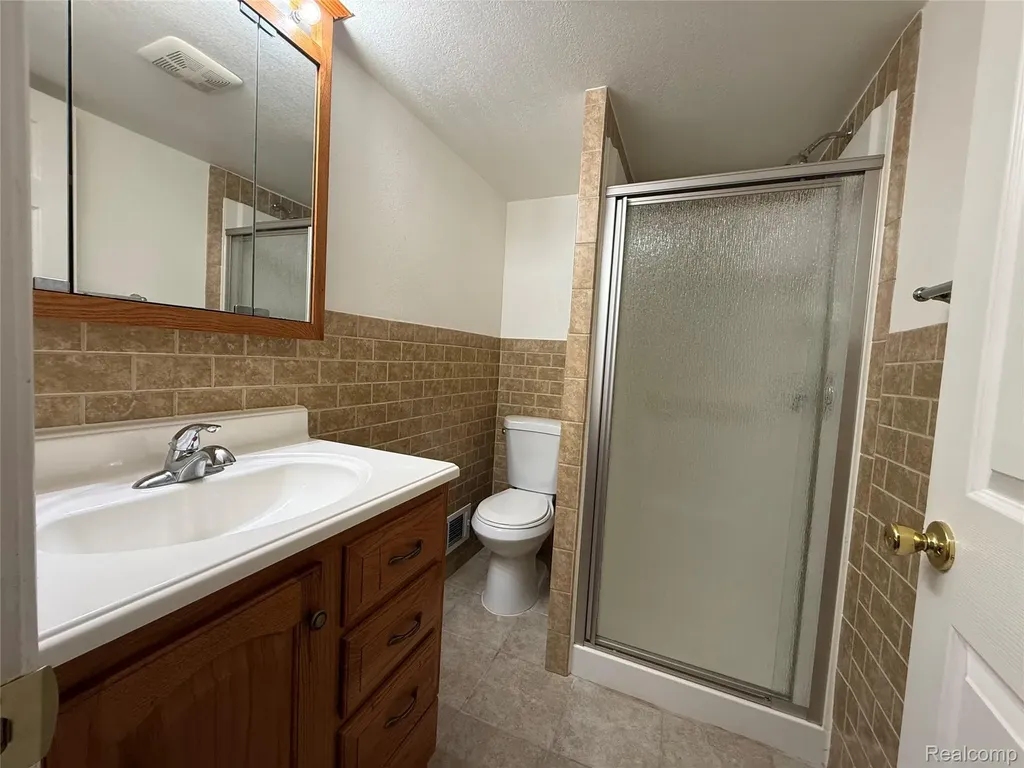45429 Brunswick Drive Canton Charter Township MI 48187