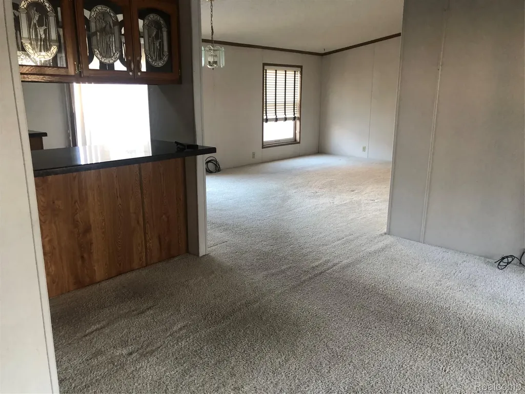 7336 Scotland Circle Alma City MI 48801