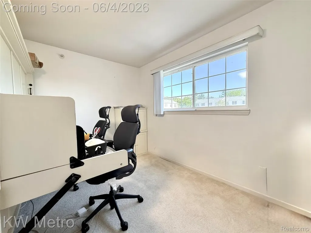 1870 Lindsay Lane Ann Arbor City MI 48104
