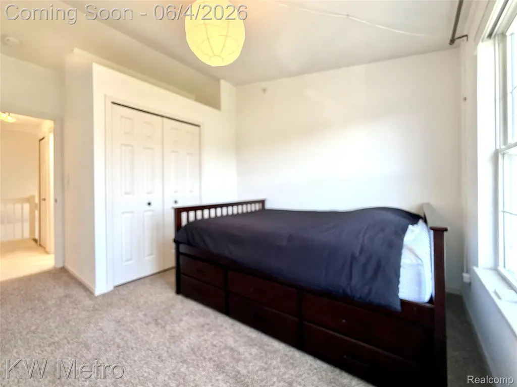 1870 Lindsay Lane Ann Arbor City MI 48104