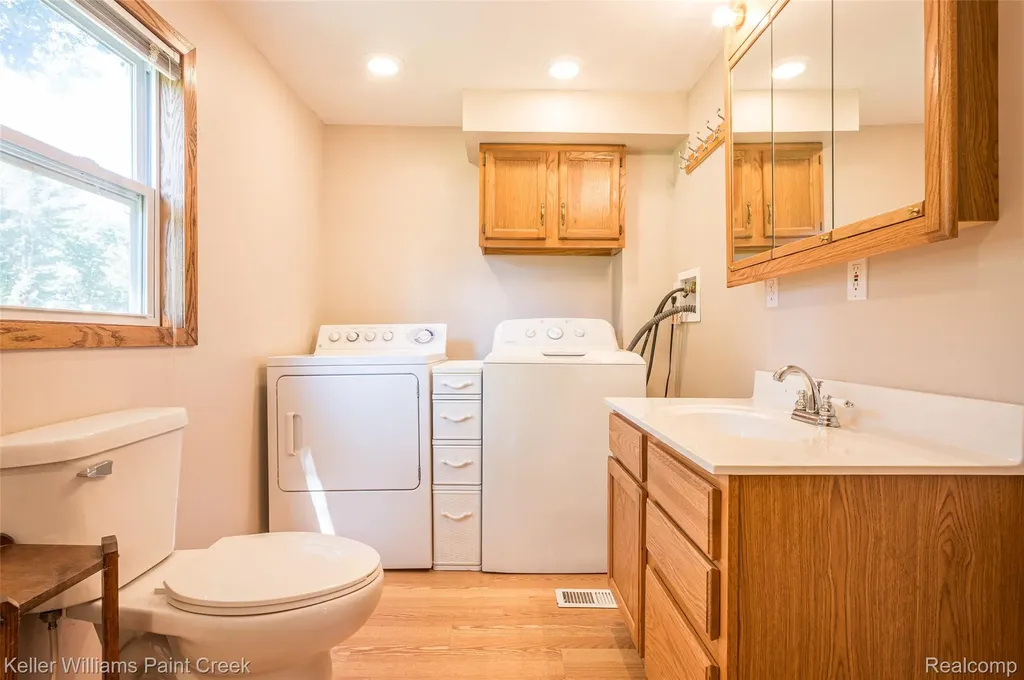 1379 Sioux Street Gladwin City MI 48624