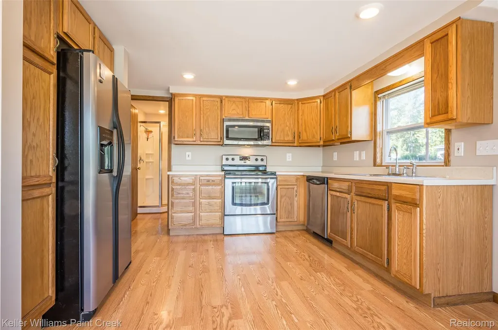 1379 Sioux Street Gladwin City MI 48624