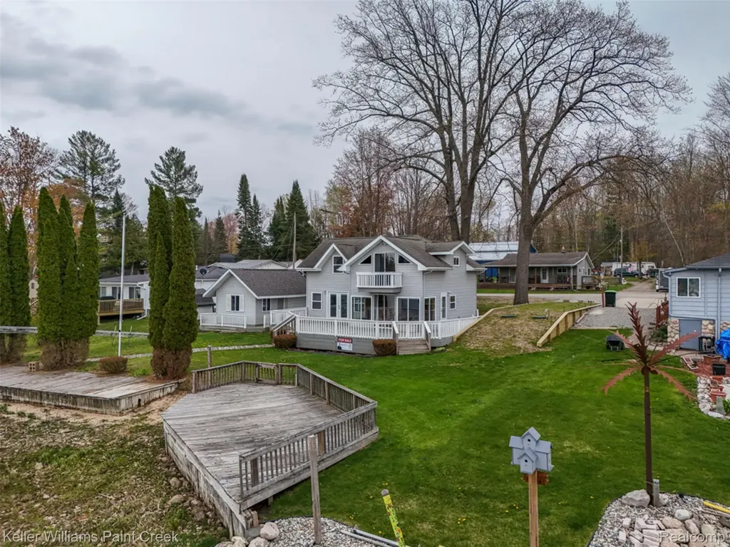 1379 Sioux Street Gladwin City MI 48624