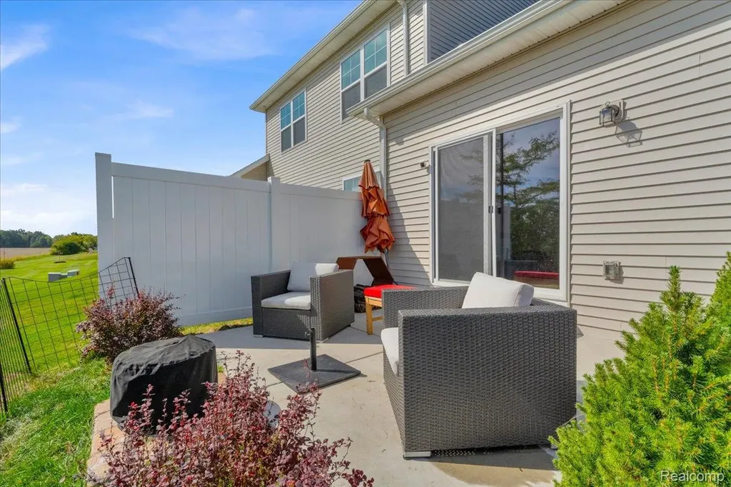 831 Plum Village Drive Raisinville Township MI 48161