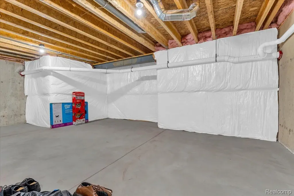 831 Plum Village Drive Raisinville Township MI 48161
