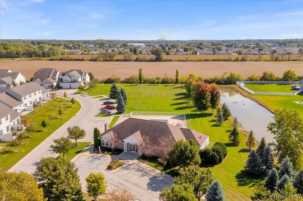 831 Plum Village Drive Raisinville Township MI 48161