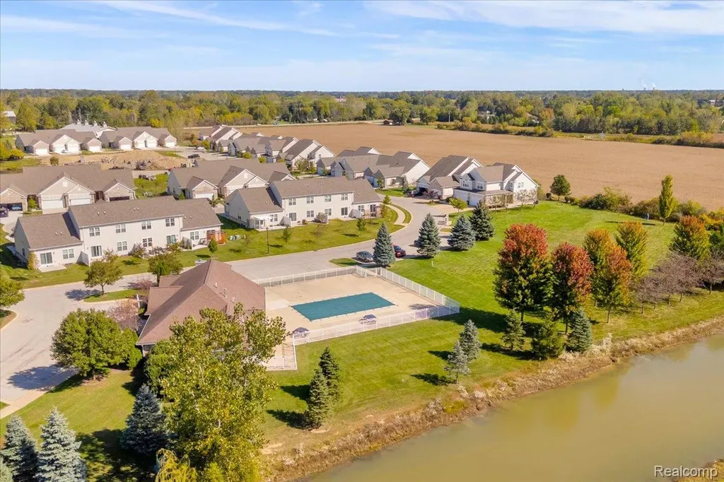 831 Plum Village Drive Raisinville Township MI 48161