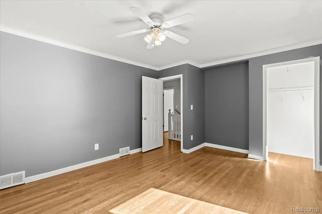 1350 Pettibone Lake Road Highland Charter Township MI 48356