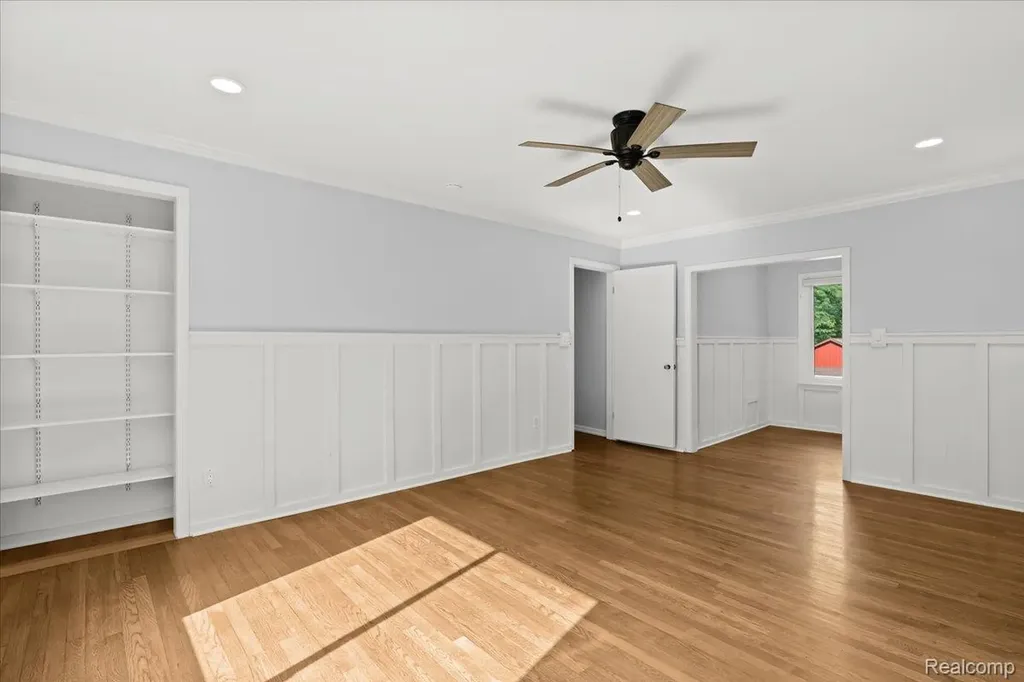 1350 Pettibone Lake Road Highland Charter Township MI 48356