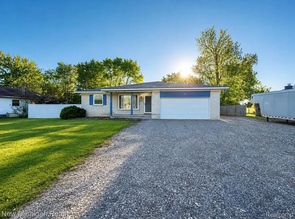5288 Torrey Road Mundy Township MI 48507